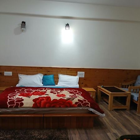 Shangri-La Rooms & Restaurant Kasol Buitenkant foto