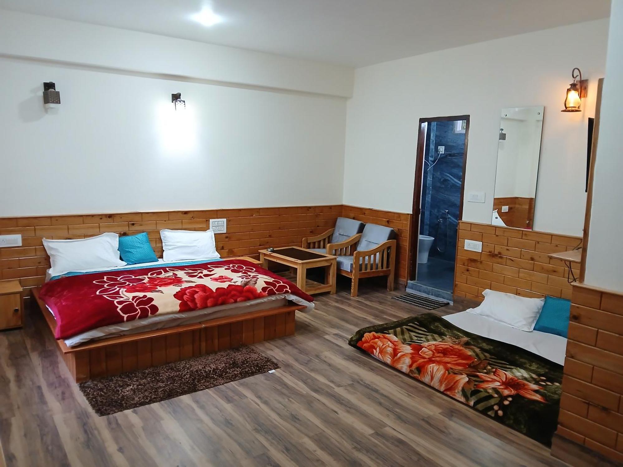 Shangri-La Rooms & Restaurant Kasol Buitenkant foto
