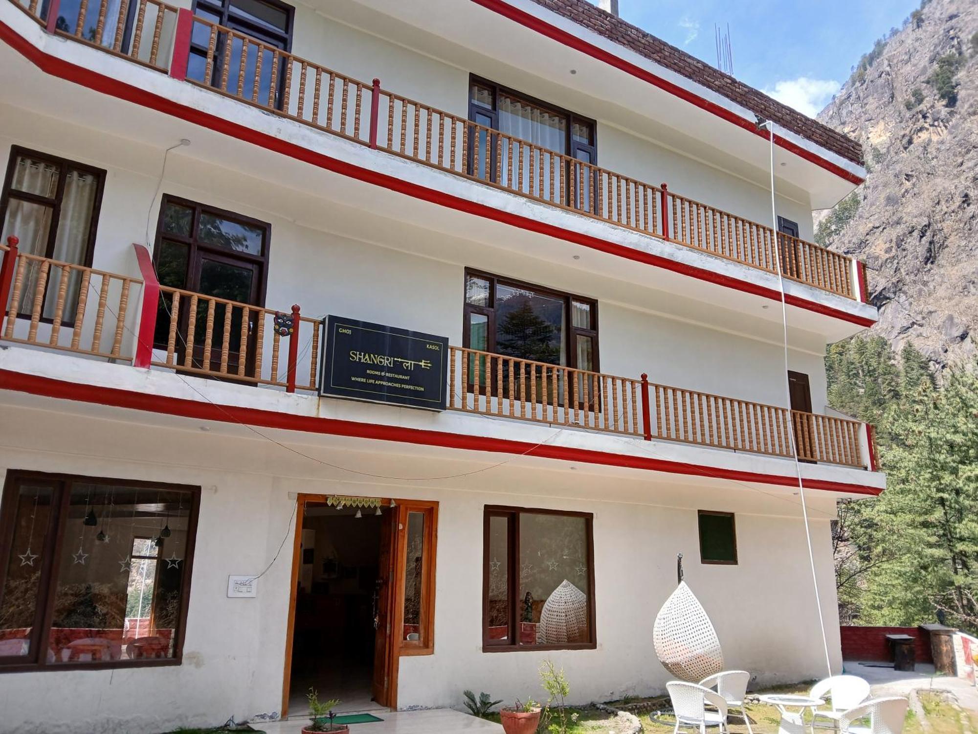 Shangri-La Rooms & Restaurant Kasol Buitenkant foto