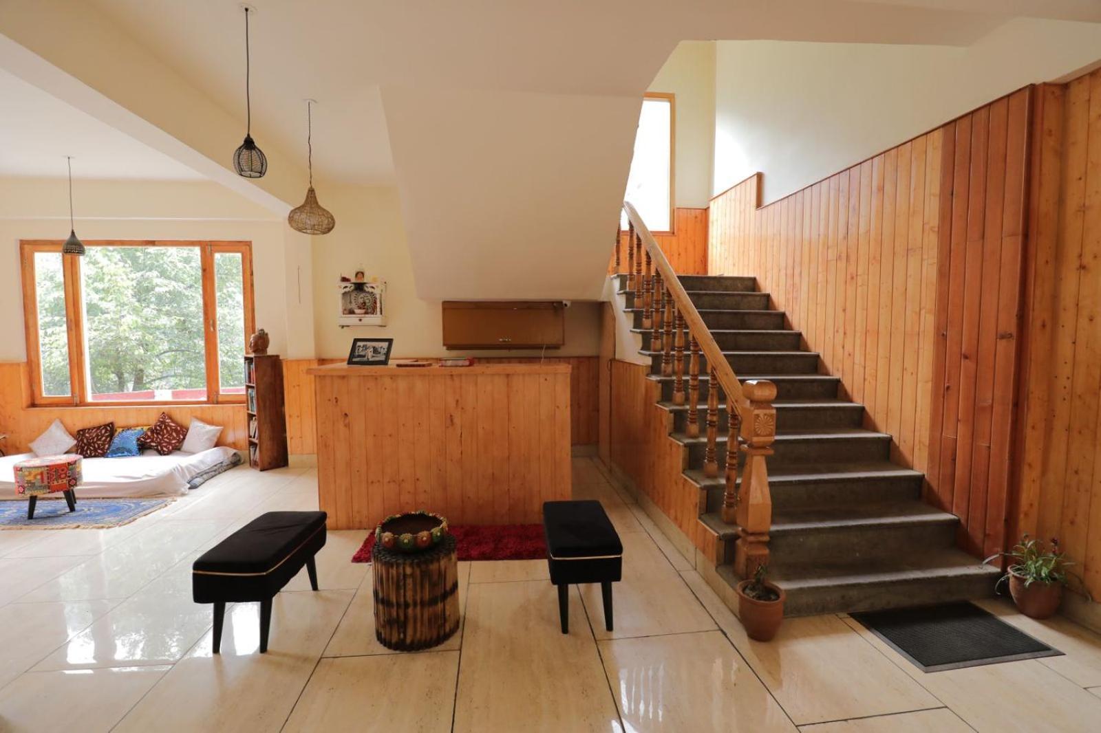 Shangri-La Rooms & Restaurant Kasol Buitenkant foto