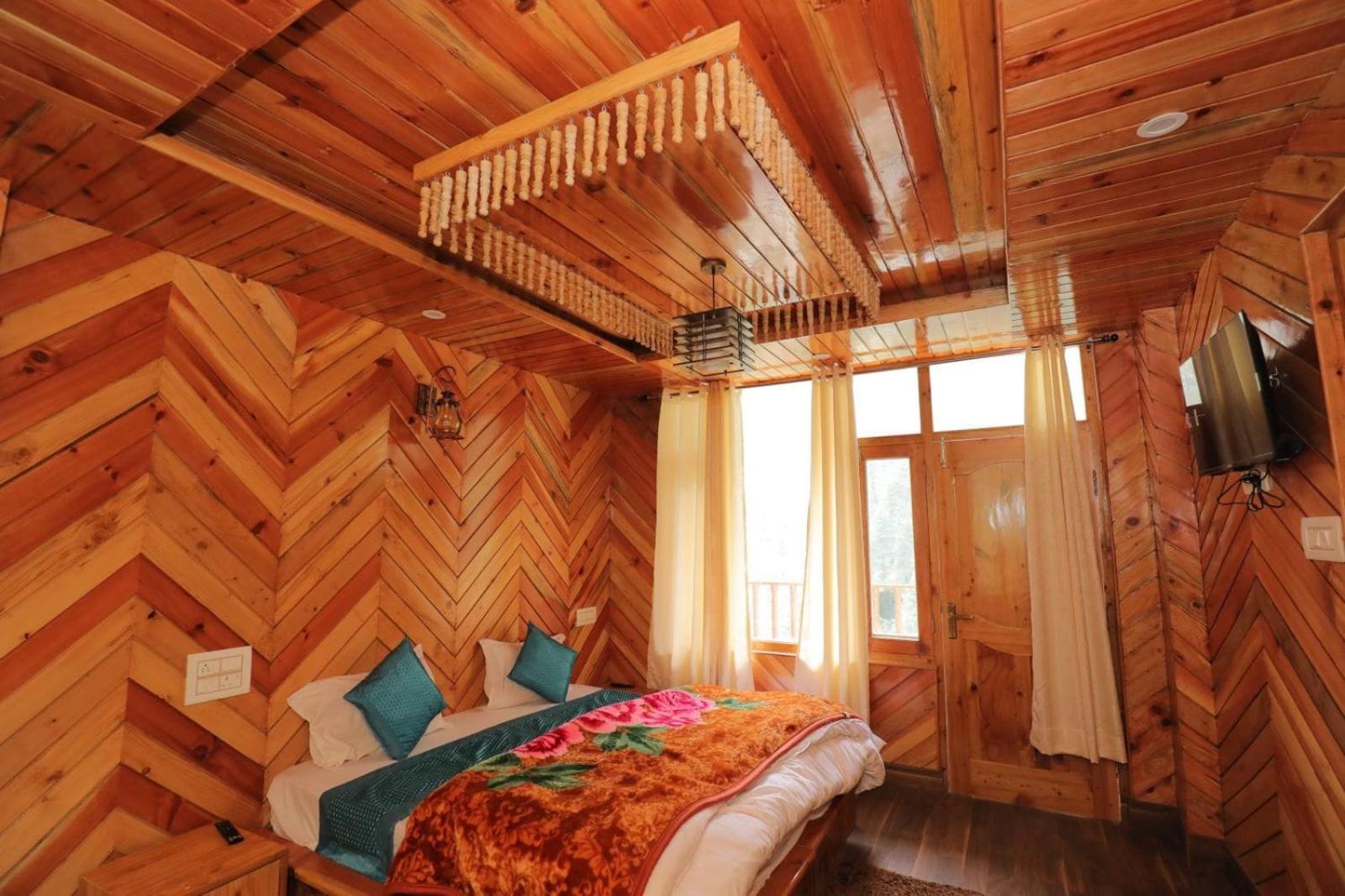 Shangri-La Rooms & Restaurant Kasol Buitenkant foto